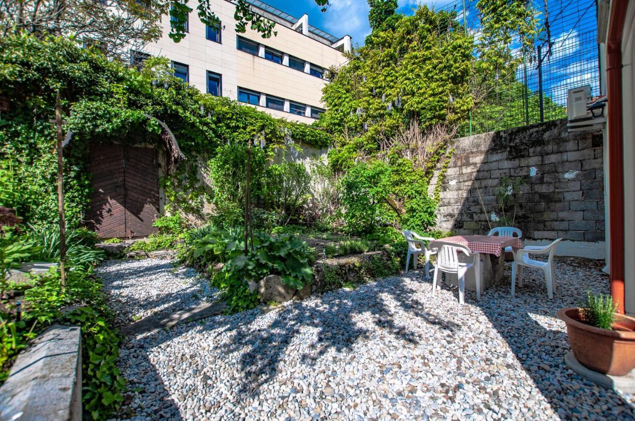 Entire House In The Center Of - Free Parking - Dragon Garden Pavilion Kwatera prywatna