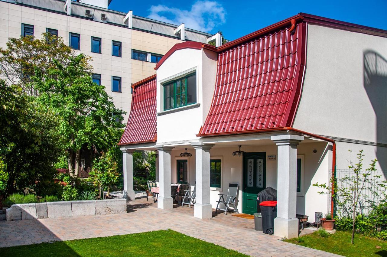 Entire House In The Center Of - Free Parking - Dragon Garden Pavilion Ostanak kod kuće Ljubljana
