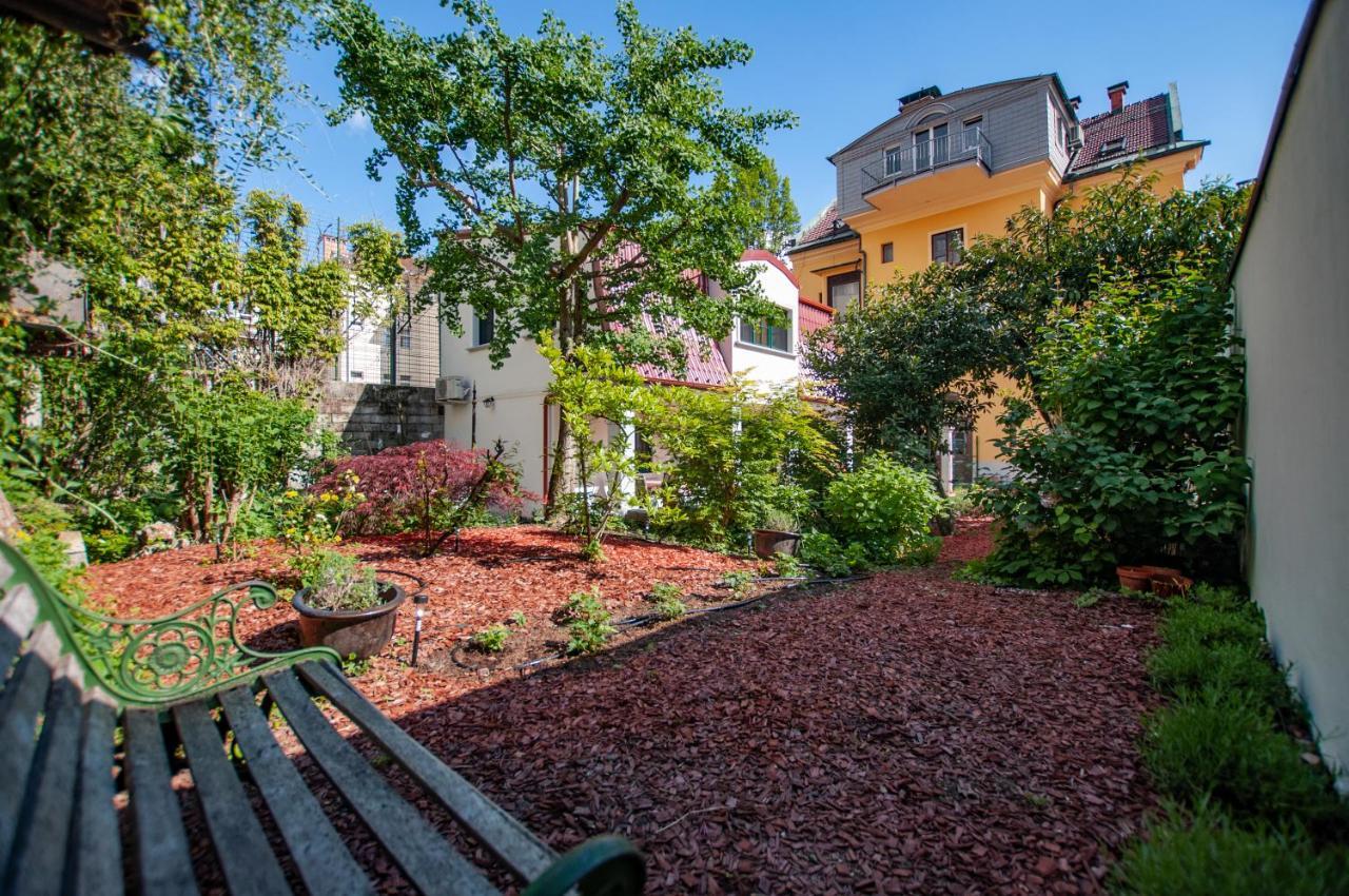 Entire House In The Center Of - Free Parking - Dragon Garden Pavilion * Ljubljana